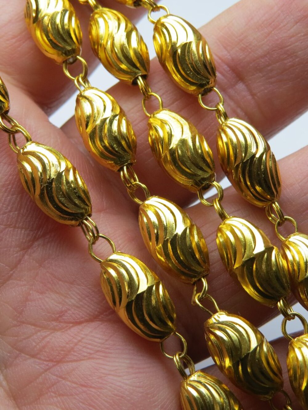 22k Hand Made Diamond cut Necklace